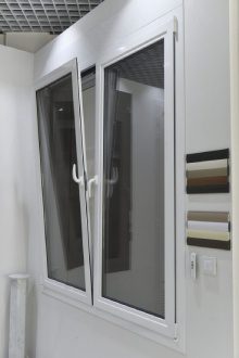 Case Window Two Panels